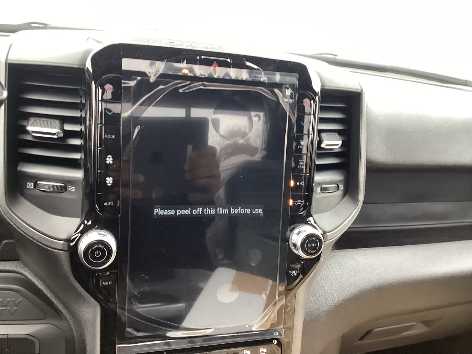 2026 Ram 2500 Tradesman Image 13 of 24