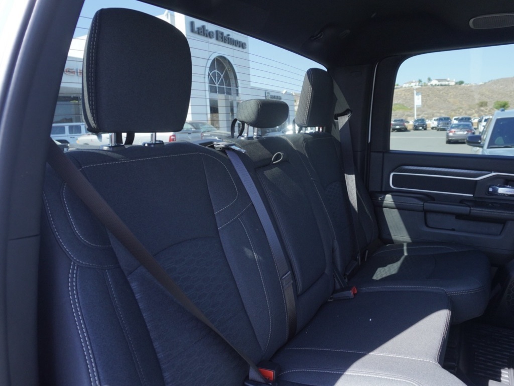 2026 Ram 2500 Big Horn Image 17 of 32