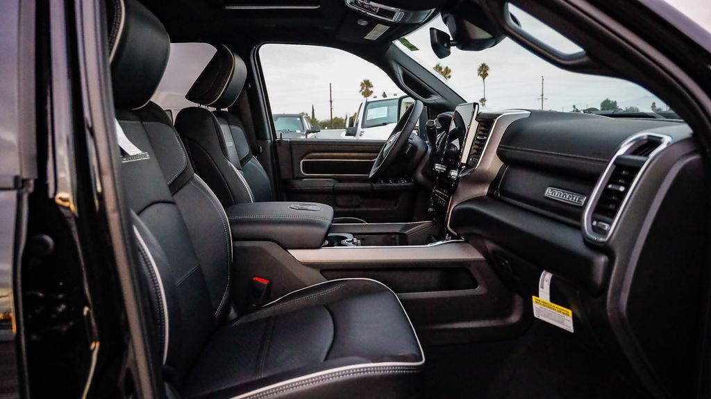 2026 Ram 2500 Laramie Image 12 of 29