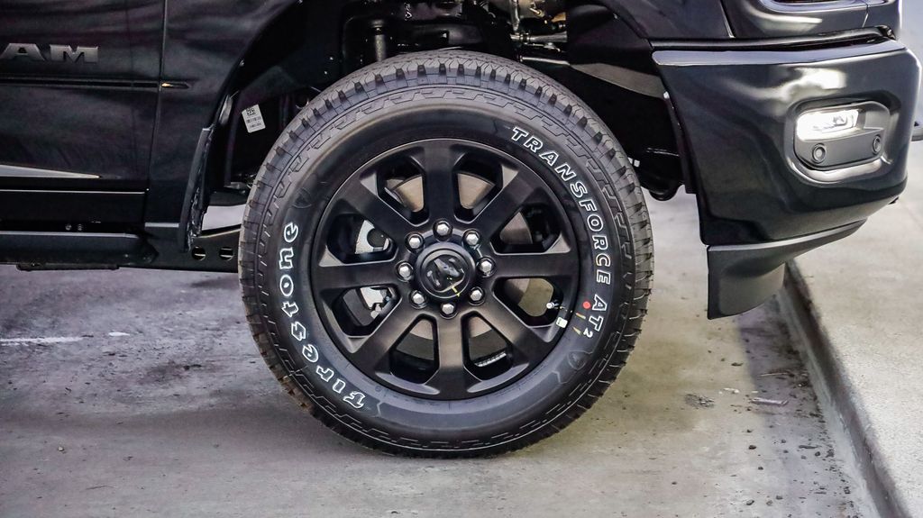 2026 Ram 2500 Laramie Image 9 of 29