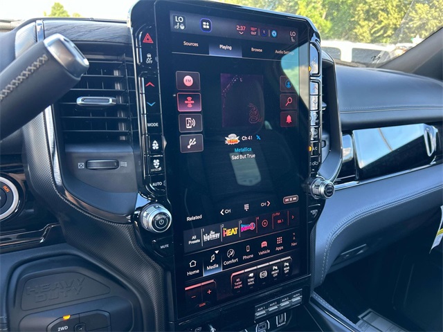 2026 Ram 2500 Limited Image 16 of 34