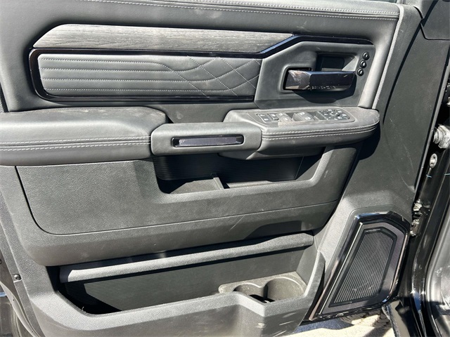 2026 Ram 2500 Limited Image 18 of 34