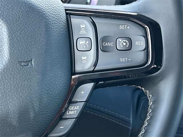 2026 Ram 2500 Limited Image 26 of 34