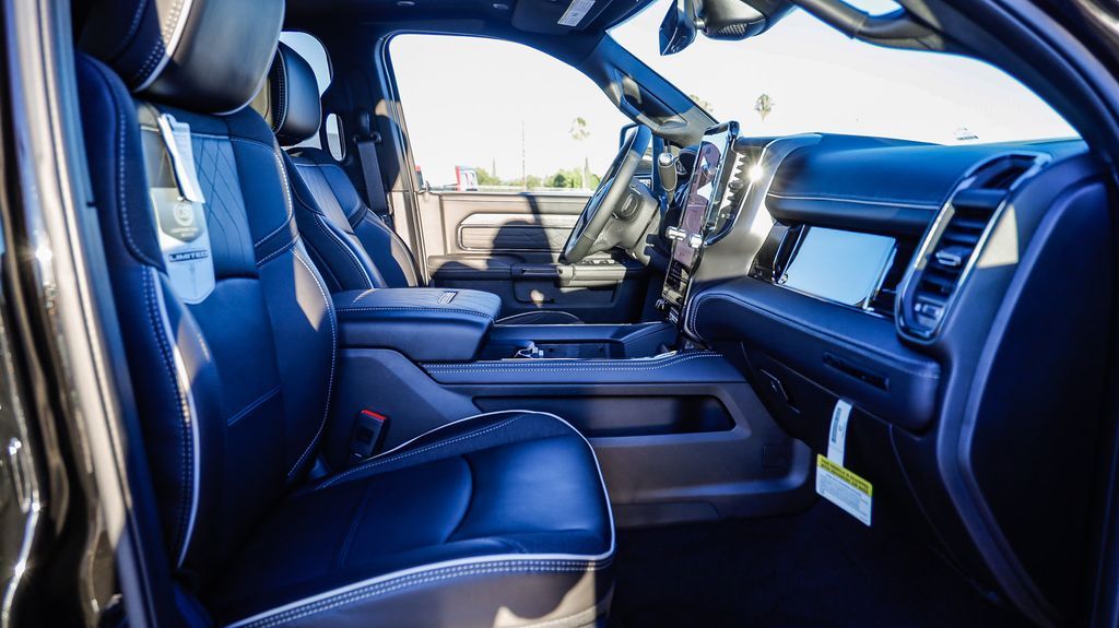 2026 Ram 2500 Limited Image 14 of 29