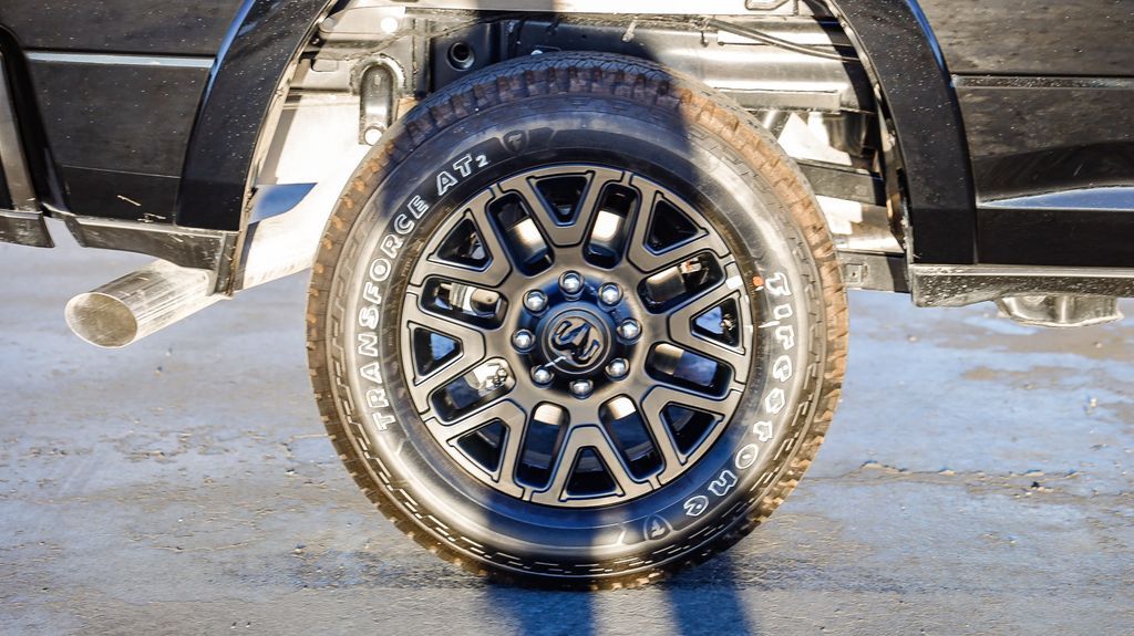 2026 Ram 2500 Limited Image 10 of 29