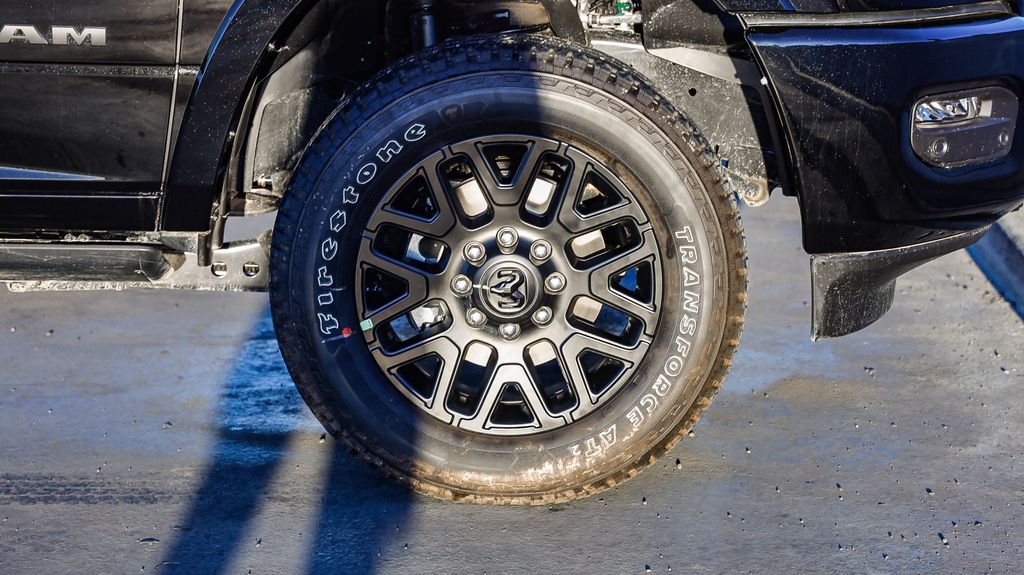 2026 Ram 2500 Limited Image 9 of 29