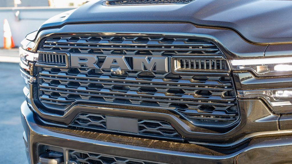 2026 Ram 2500 Limited Image 28 of 29
