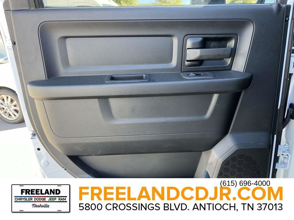 2026 Ram 2500 Tradesman Image 28 of 32