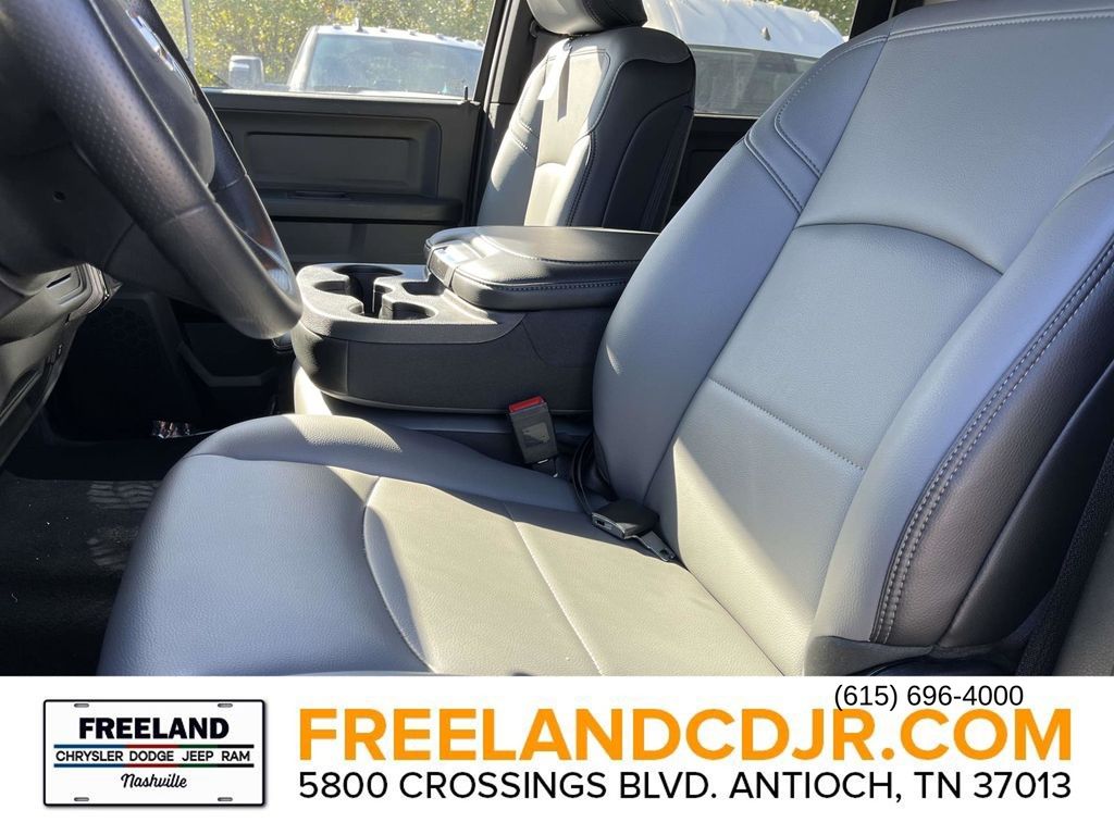 2026 Ram 2500 Tradesman Image 12 of 32