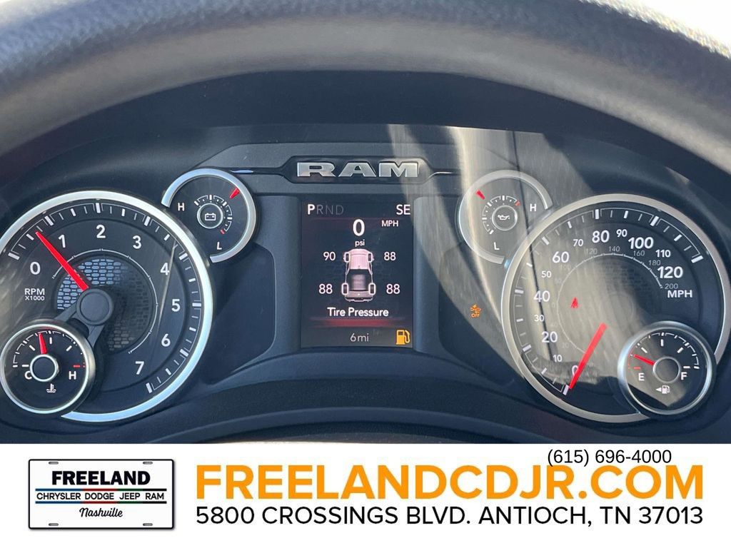 2026 Ram 2500 Tradesman Image 15 of 32