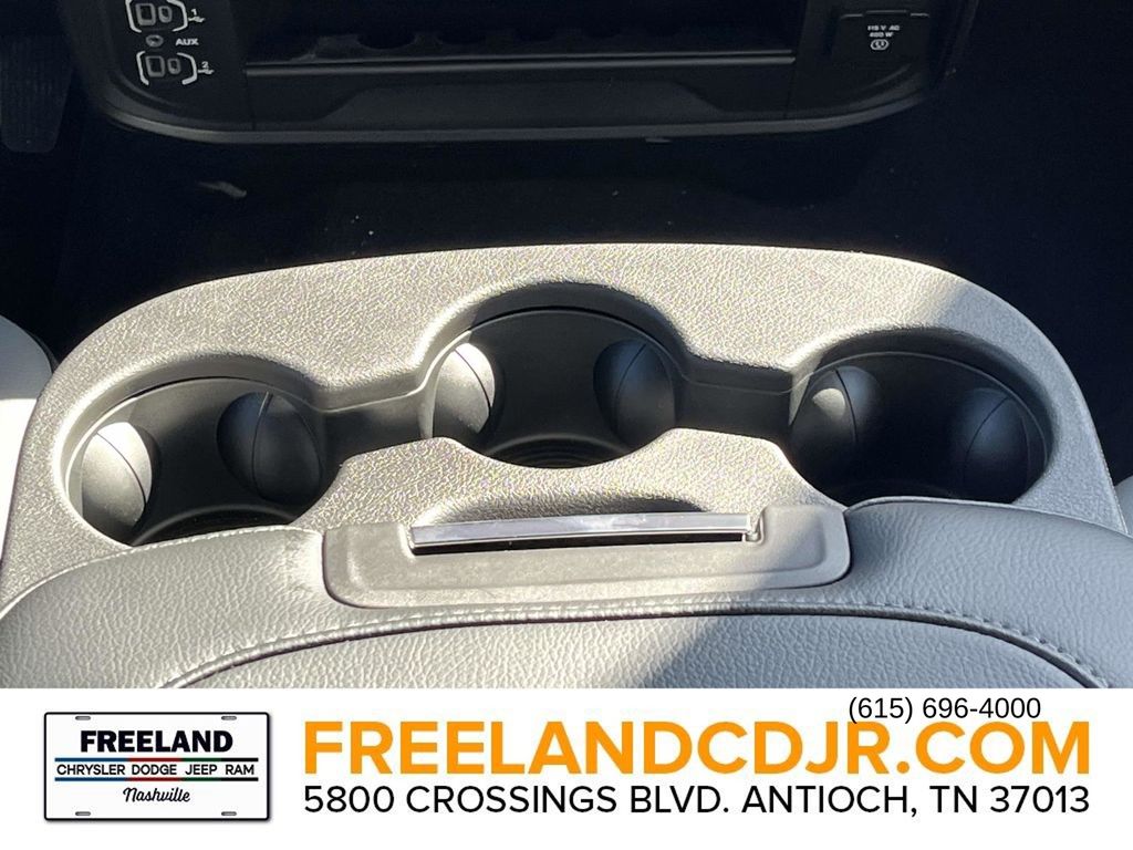 2026 Ram 2500 Tradesman Image 27 of 32