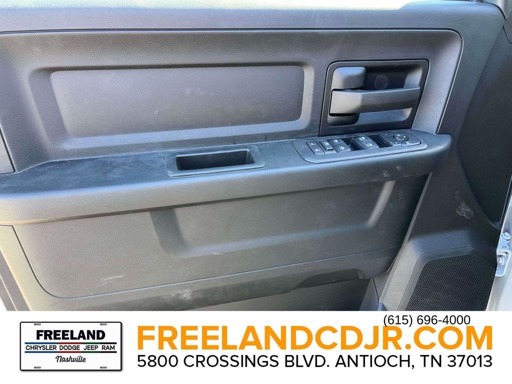 2026 Ram 2500 Tradesman Image 27 of 31