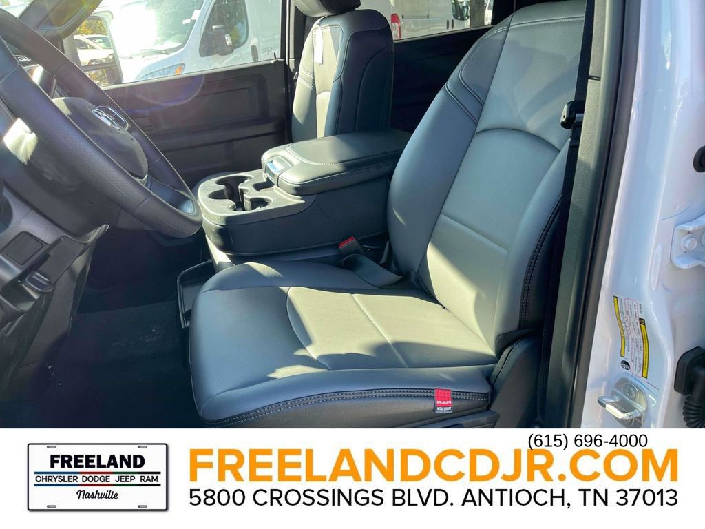 2026 Ram 2500 Tradesman Image 10 of 31