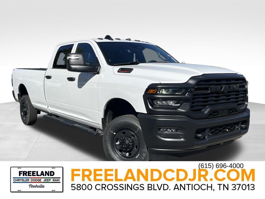 2026 Ram 2500 Tradesman Image 3 of 31