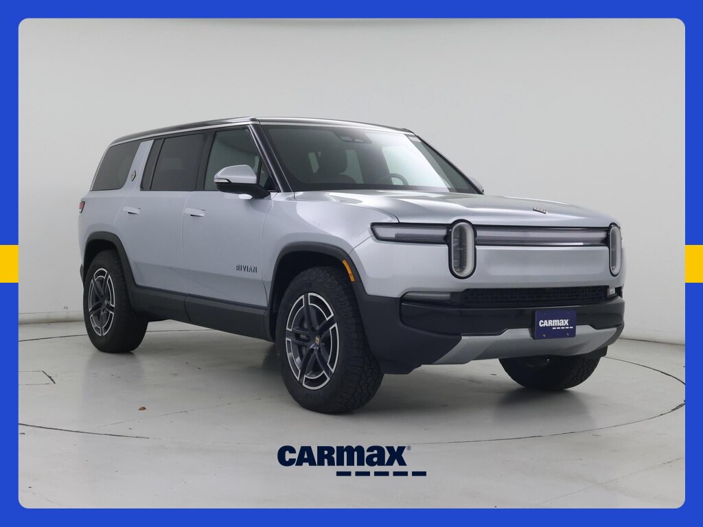 2026 Rivian R1S Base Image 1 of 21