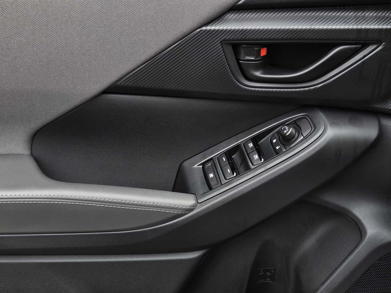 2026 Subaru Crosstrek Premium Image 18 of 20