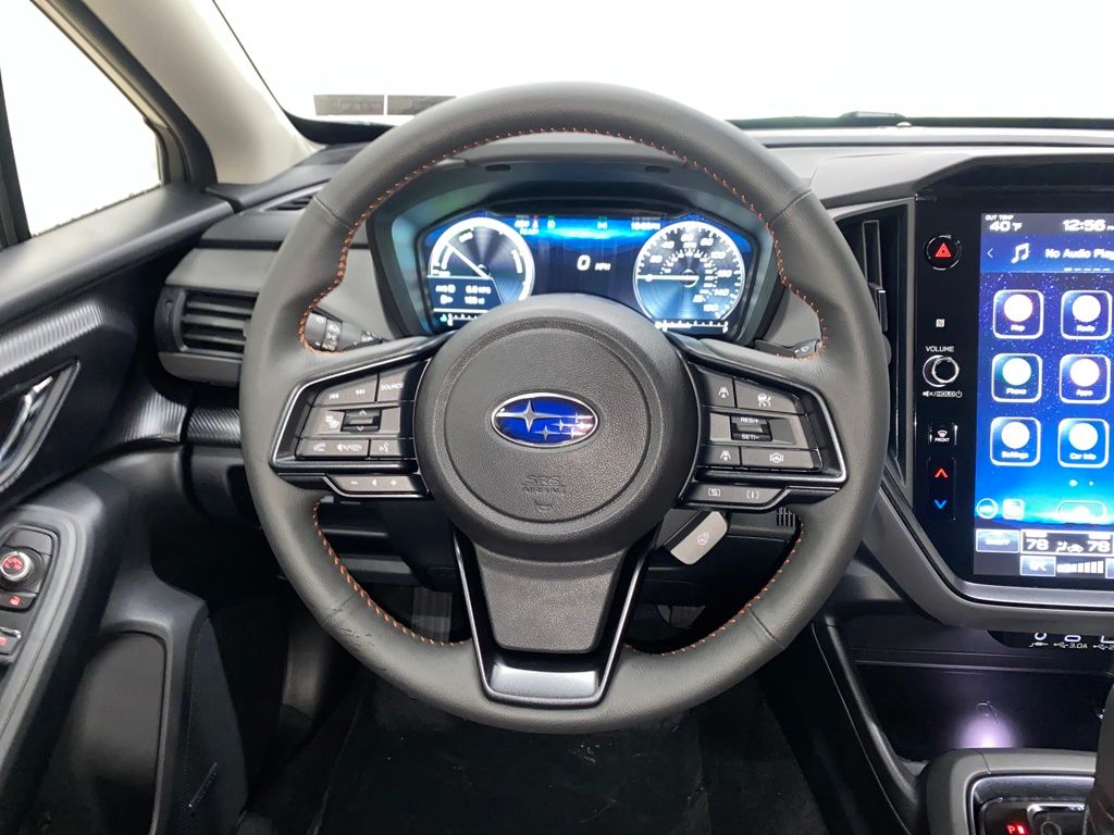 2026 Subaru Crosstrek Limited Hybrid Image 22 of 27