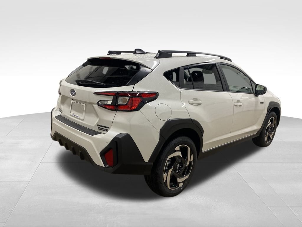 2026 Subaru Crosstrek Limited Hybrid Image 4 of 27