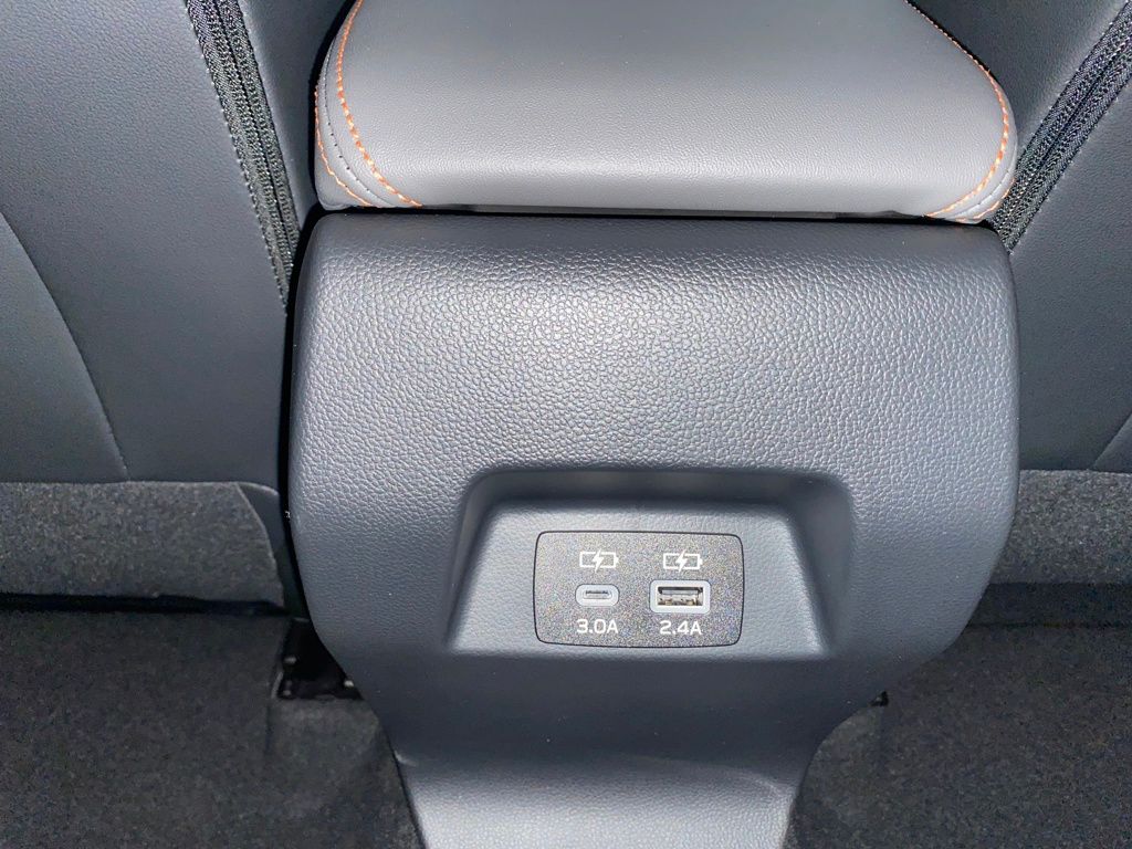 2026 Subaru Crosstrek Limited Hybrid Image 21 of 27