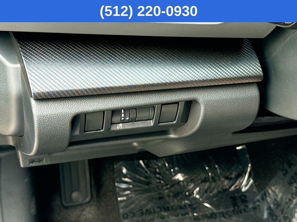 2026 Subaru Crosstrek Premium Image 33 of 38