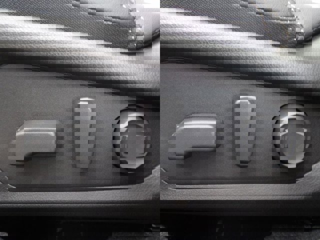 2026 Subaru Outback Limited Image 18 of 25