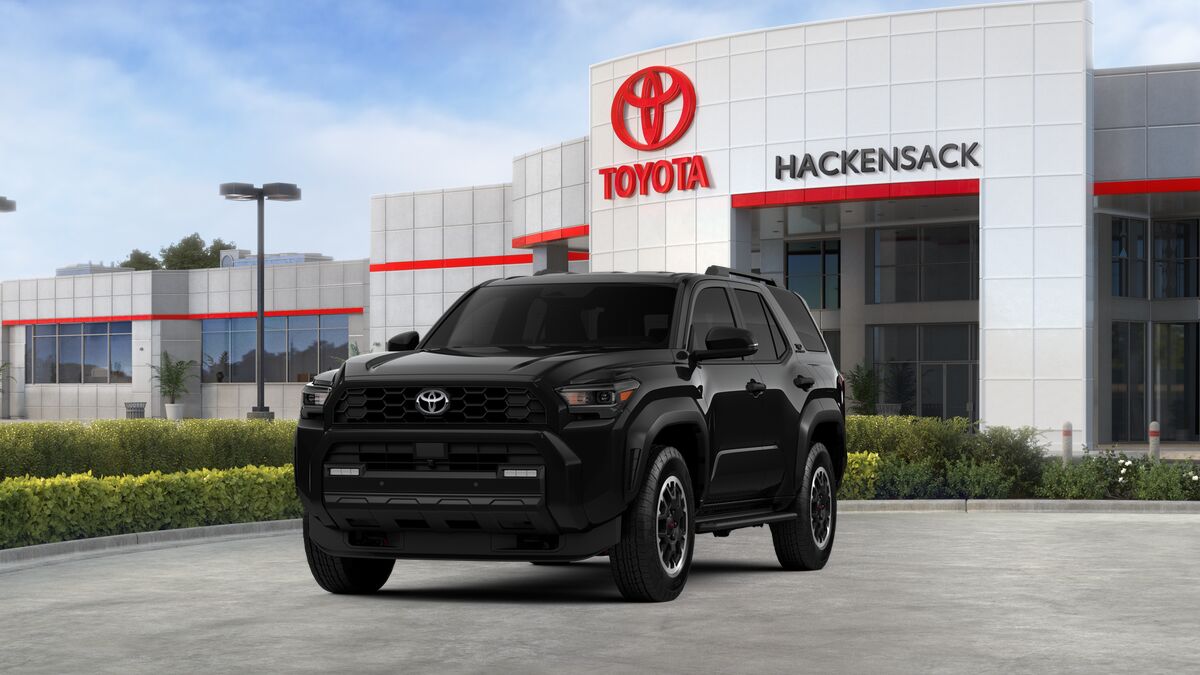 2026 Toyota 4Runner TRD Off Road Image 1 of 22