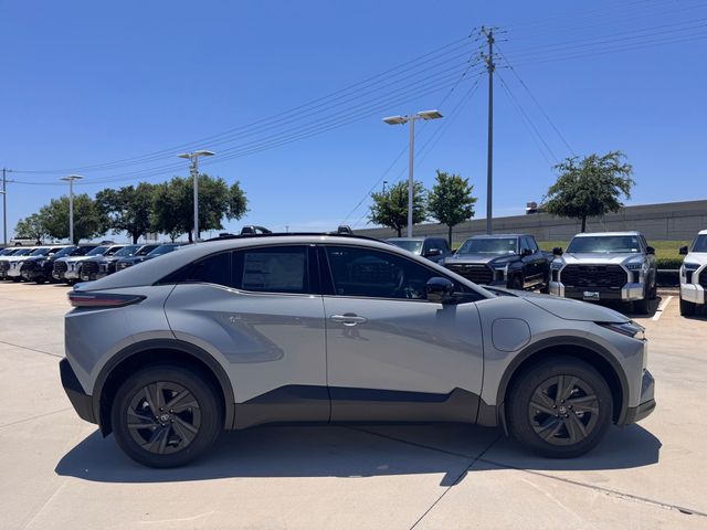 2026 Toyota C-HR SE Image 3 of 22