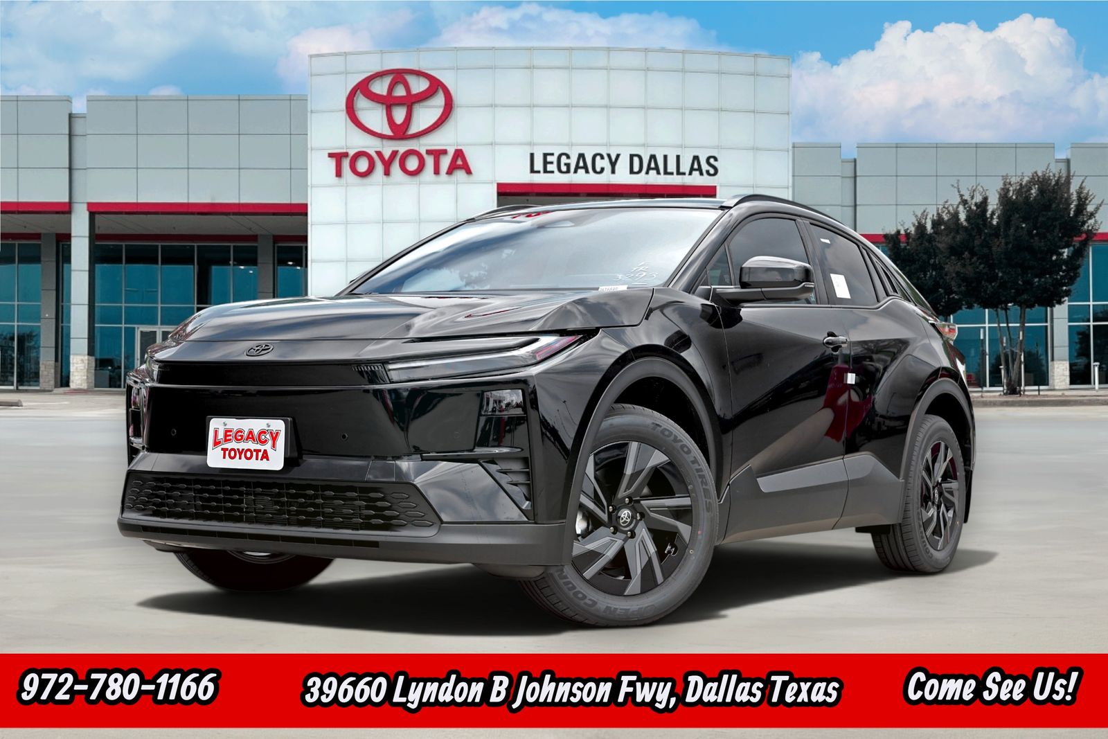 2026 Toyota C-HR SE Image 2 of 31