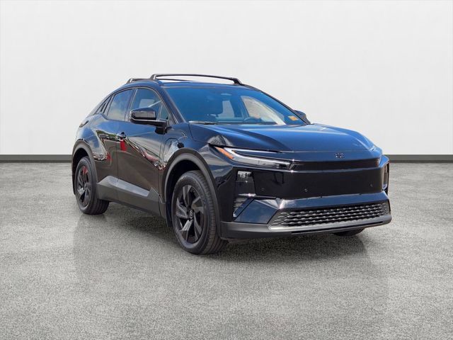 2026 Toyota C-HR SE Image 2 of 16