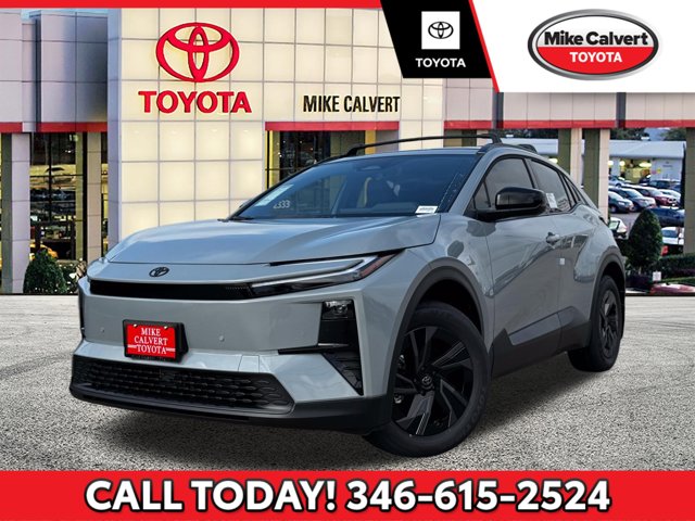 2026 Toyota C-HR SE Image 3 of 21