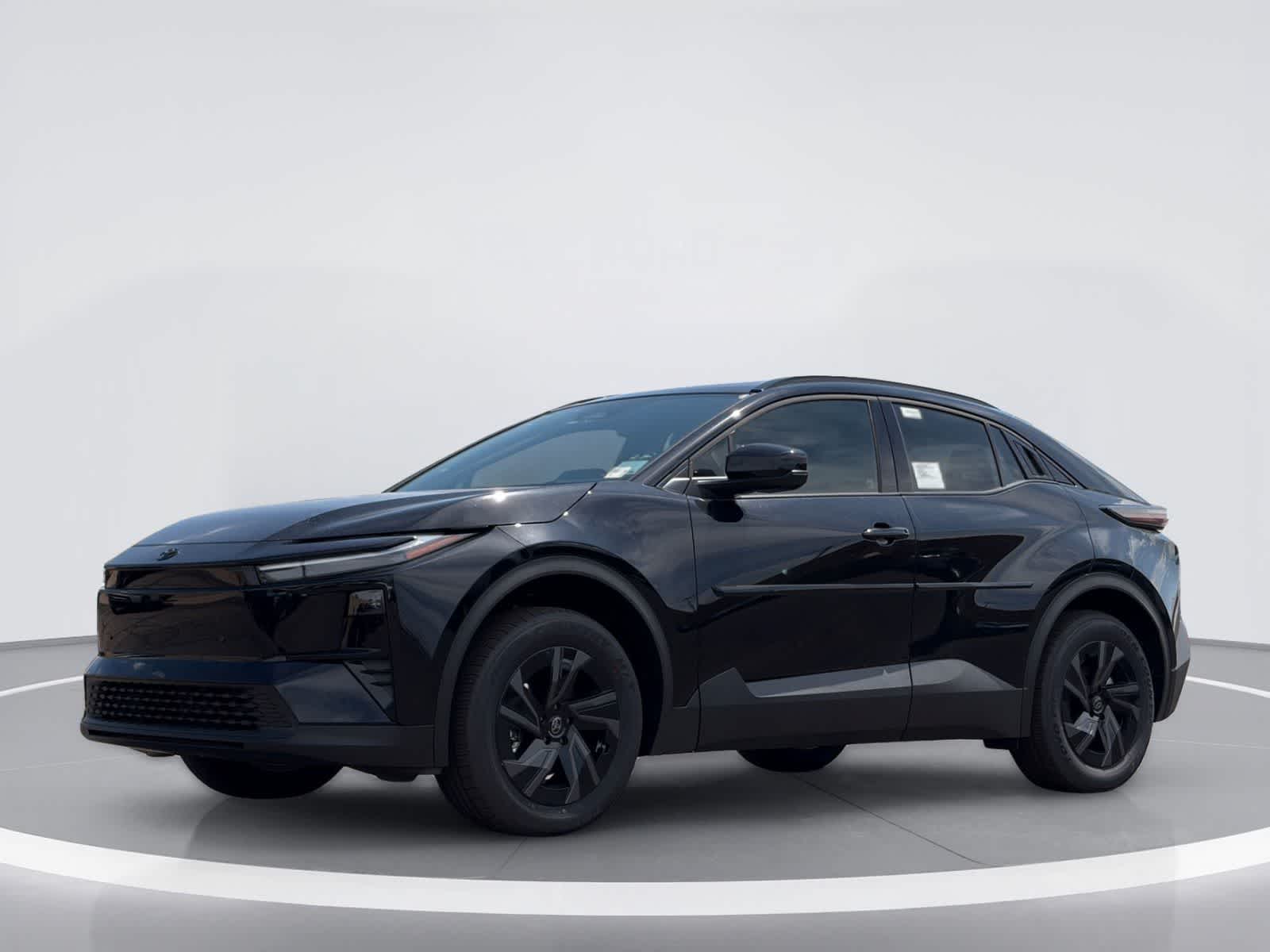 2026 Toyota C-HR SE Image 1 of 34