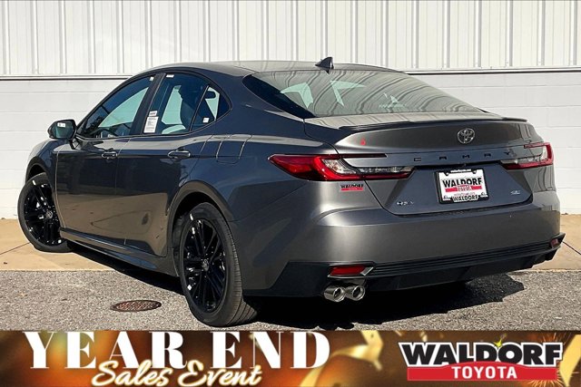 2026 Toyota Camry SE Image 4 of 19