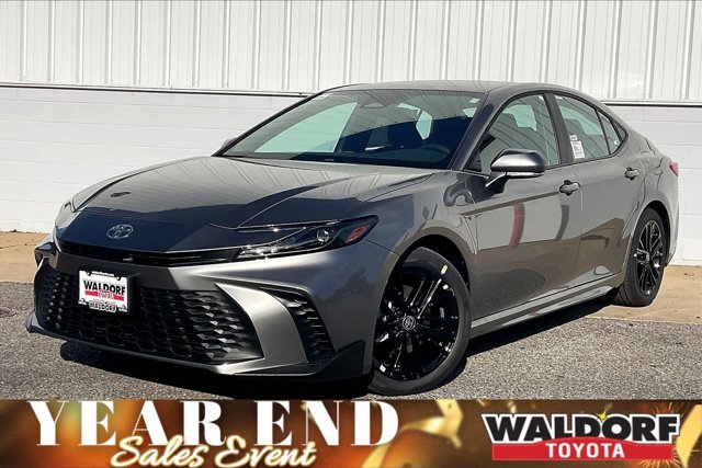 2026 Toyota Camry SE Image 1 of 19