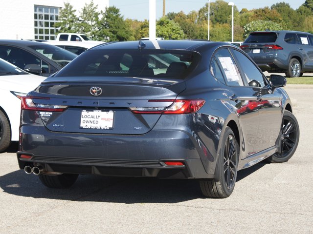2026 Toyota Camry SE Image 8 of 27