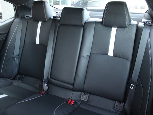 2026 Toyota Camry SE Image 13 of 27