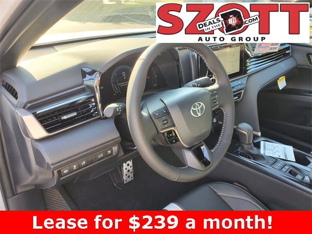 2026 Toyota Camry SE Image 14 of 33