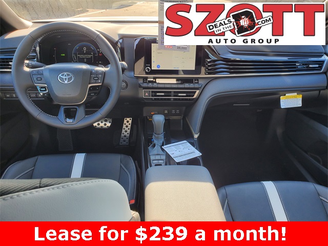 2026 Toyota Camry SE Image 11 of 33