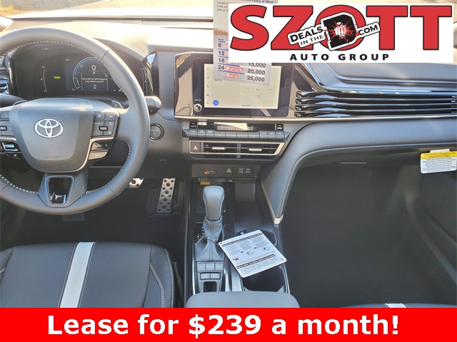 2026 Toyota Camry SE Image 12 of 33