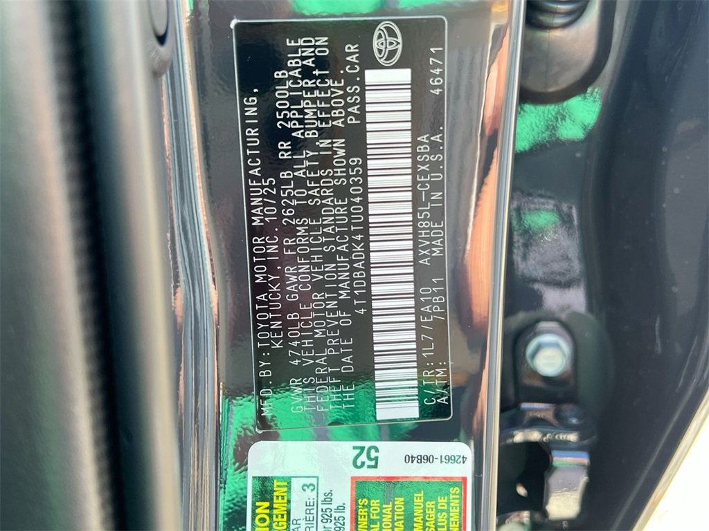 2026 Toyota Camry SE Image 25 of 30