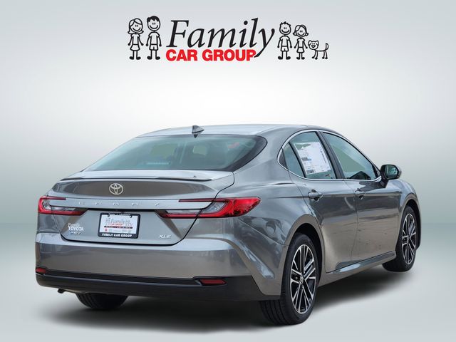 2026 Toyota Camry XLE Image 3 of 26
