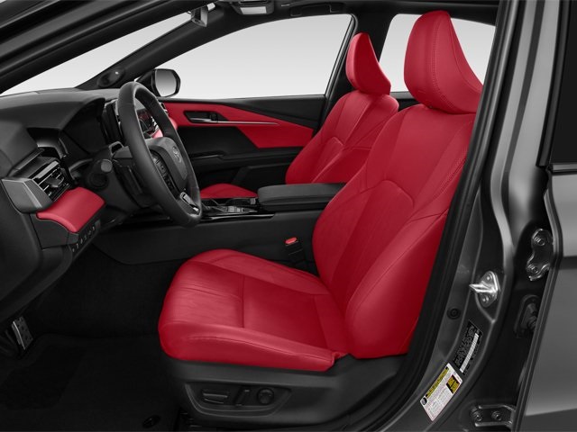 2026 Toyota Camry XLE Image 8 of 11