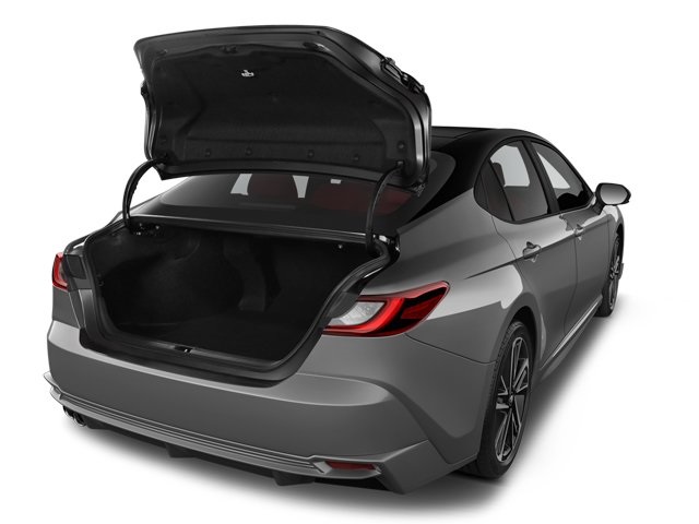 2026 Toyota Camry XLE Image 3 of 11