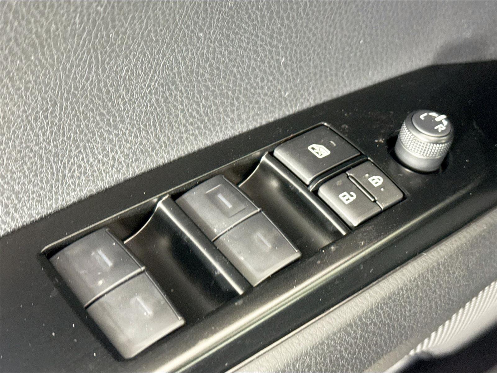 2026 Toyota Camry XLE Image 37 of 44