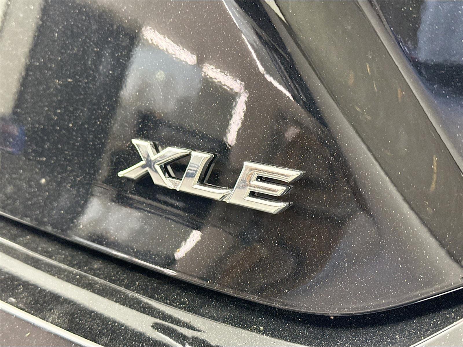 2026 Toyota Camry XLE Image 33 of 44