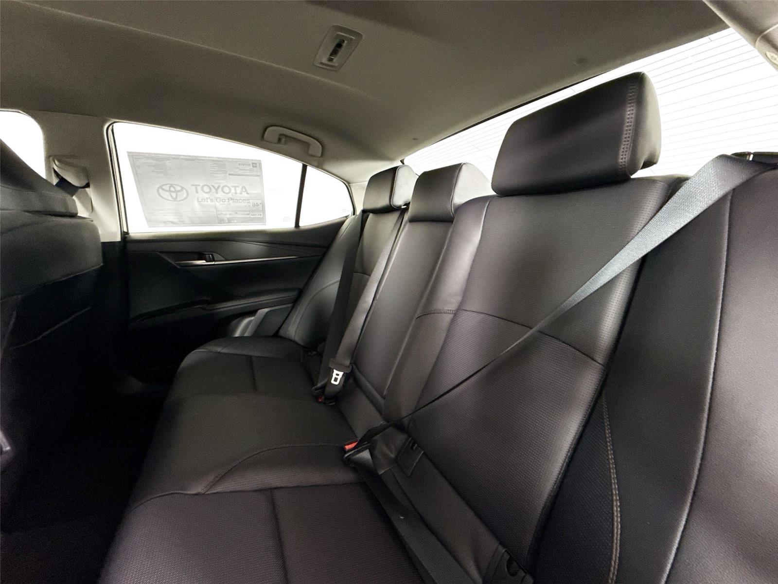 2026 Toyota Camry XLE Image 12 of 44