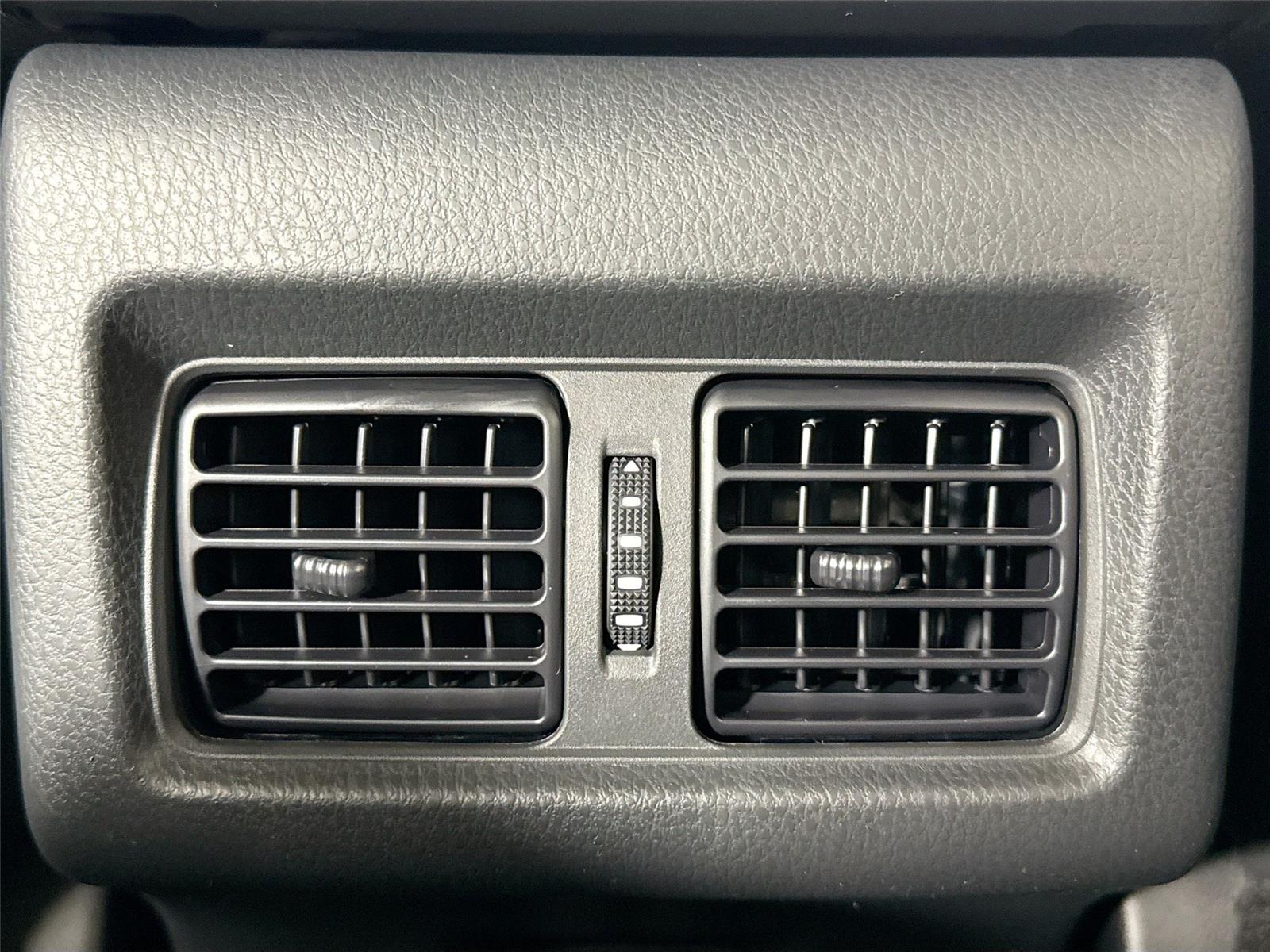 2026 Toyota Camry XLE Image 30 of 44