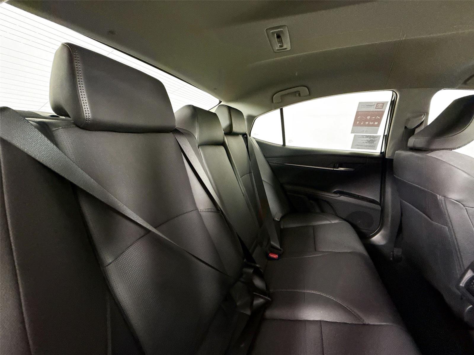 2026 Toyota Camry XLE Image 13 of 44