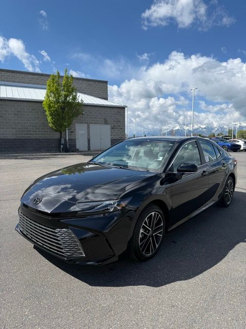 2026 Toyota Camry XLE Image 1 of 38