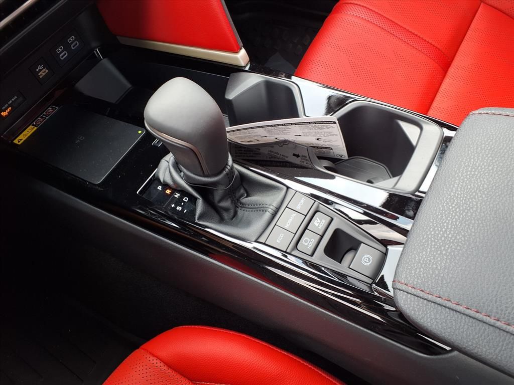 2026 Toyota Camry XSE Image 9 of 14