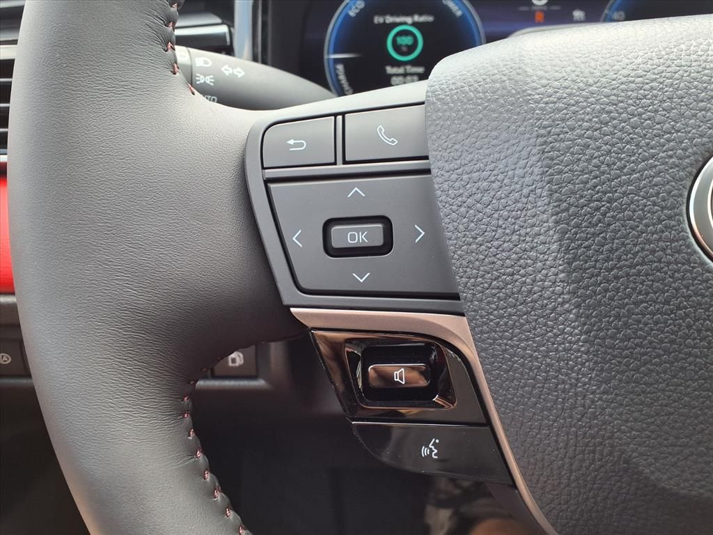 2026 Toyota Camry XSE Image 13 of 14